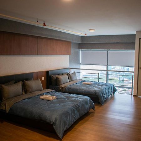 Netflix-Pinnacle Pj, Fantastic City View, 1-6 Guests Designed Duplex Home By Flexihome-My Petaling Jaya Exteriör bild